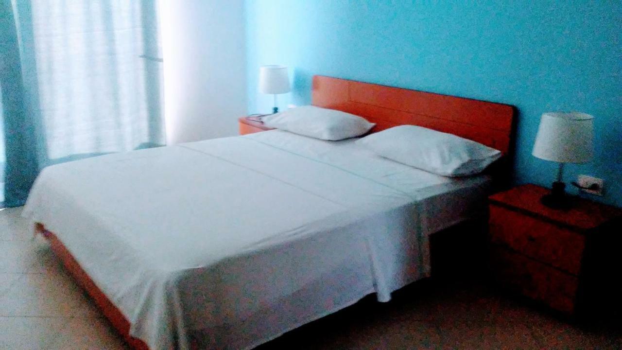 Hotel Majestic คซามิล ภายนอก รูปภาพ